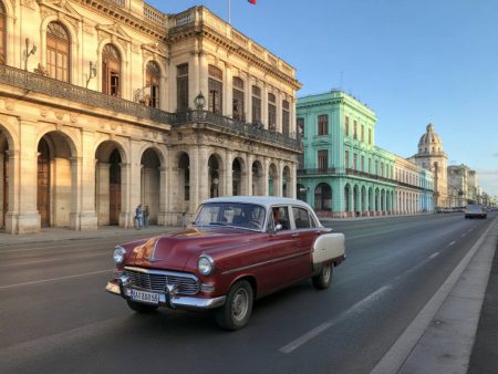 L’histoire de Cuba à travers un circuit en voiture : itinéraire culturel de La Havane à Santiago